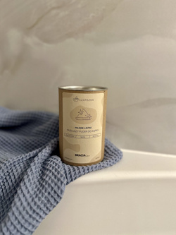 CZARSZKA Młode Listki musujący puder do kąpieli 300 g